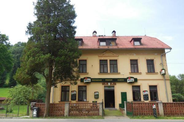 Hotel Albena Nieder Preschkau Exterior foto